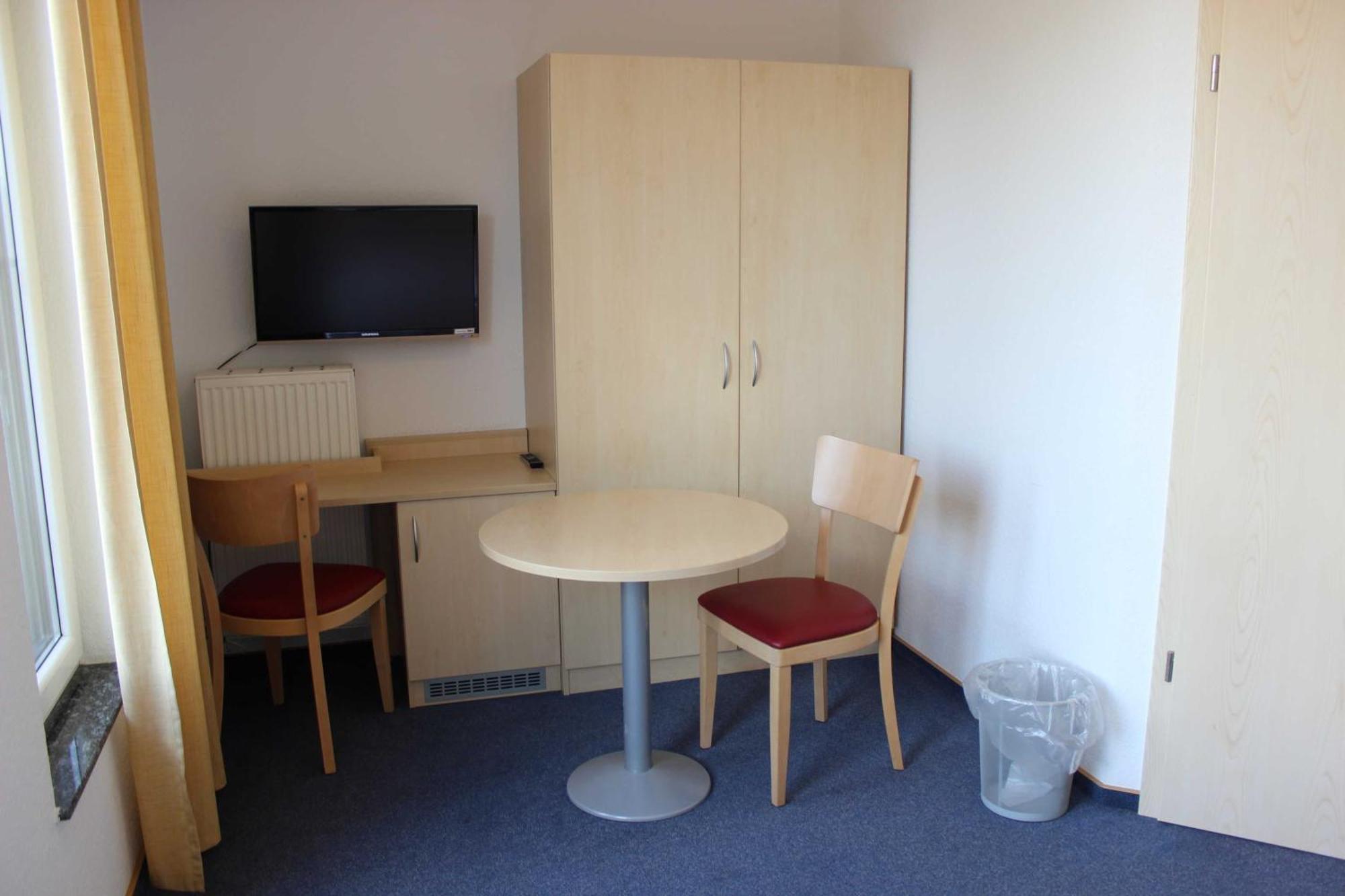 Gaestehaus Zum Wolffenturm Lehrensteinsfeld Pokój zdjęcie